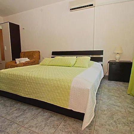 Apartments Marija 85 Fazana Exterior photo