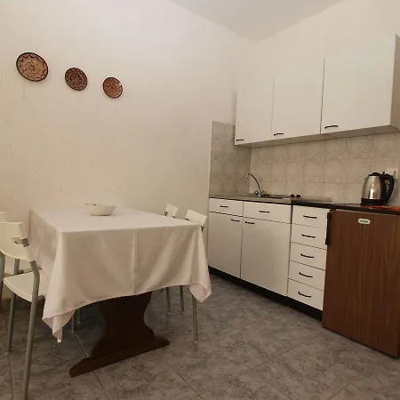 Apartments Marija 85 Fazana Exterior photo