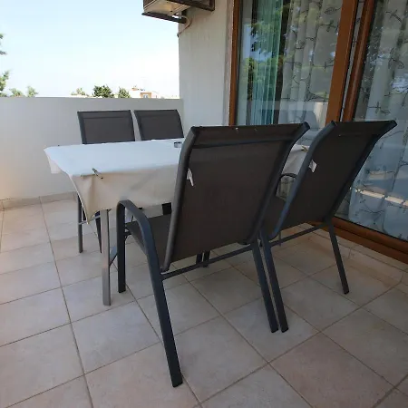 Apartments Marija 85 Fazana Exterior photo