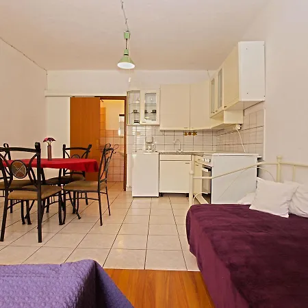 Apartments Marija 85 Fazana Exterior photo