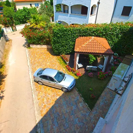 Apartments Marija 85 Fazana Exterior photo