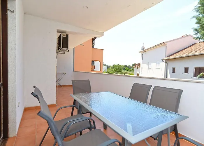 Apartments Marija 85