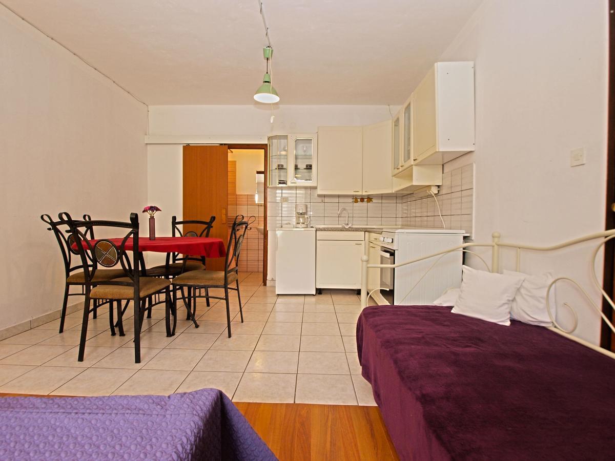 Marija 85 Apartment