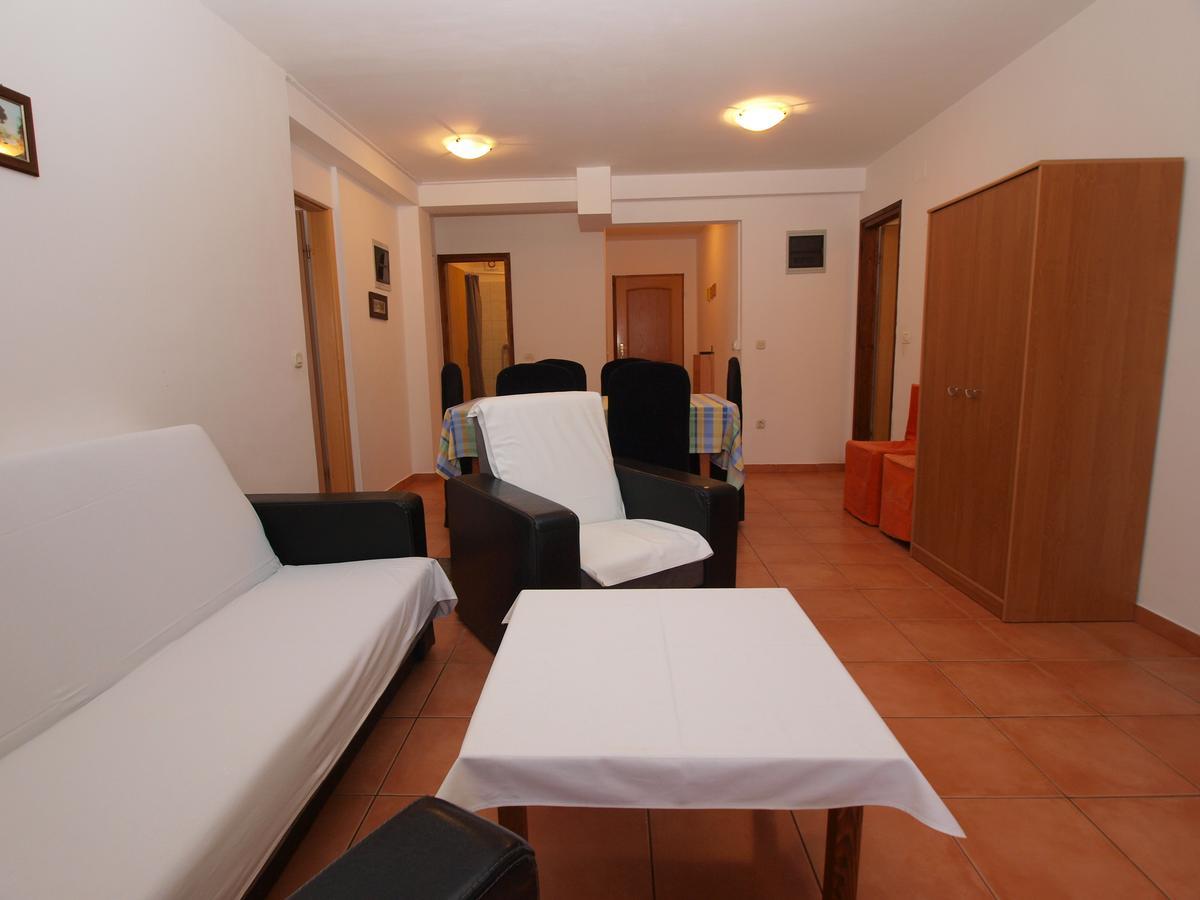 Apartment Marija 85